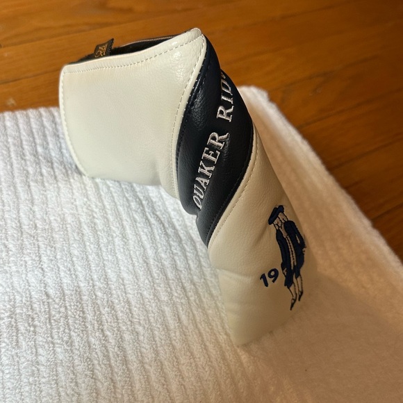 Quaker Ridge Golf Club - Limited Edition SOLD OUT - Blade Putter Headcover - Picture 3 of 3